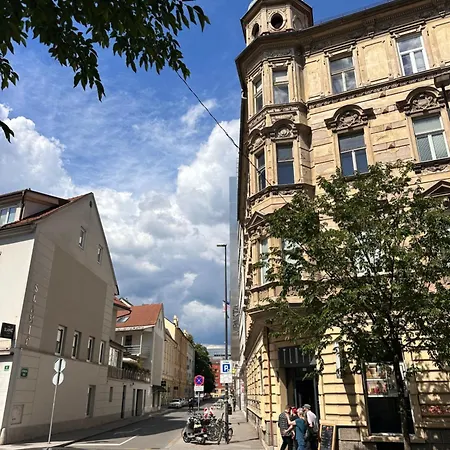 民宿 Moderni S Skandinavskim Pridihom